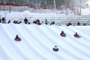 tubing-uber-gatlinburg-ober-winterfest-winter-fest-gatlinburg